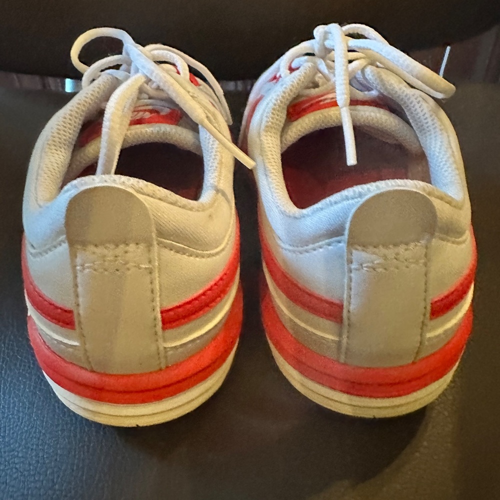 Girls Nike Golf Shoes - Picture 2 of 7